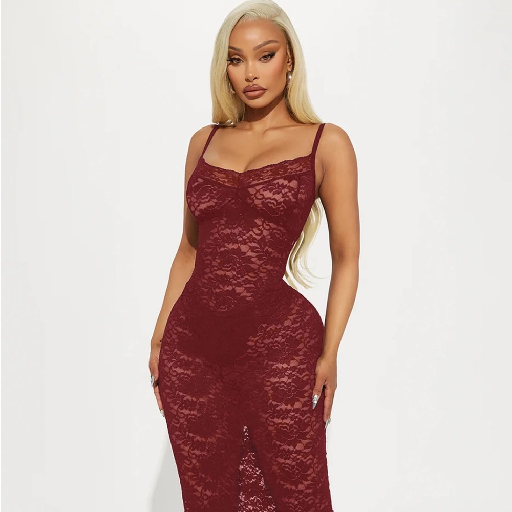 Floral burgundy lace dress!